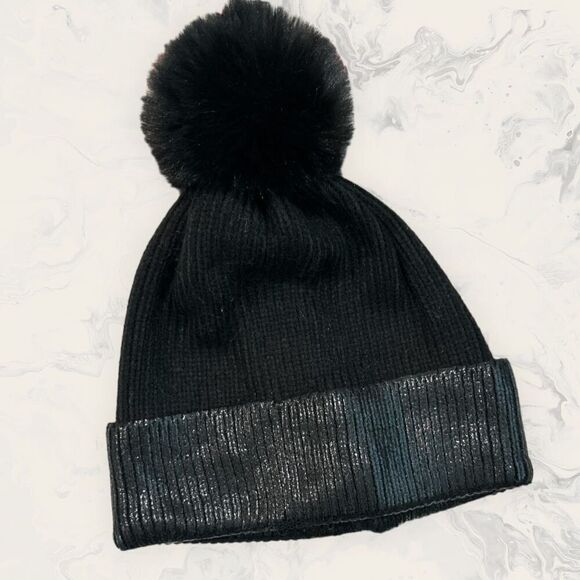 New Nordstrom BP. Bundle: Tan Knit Beanie, Black Metallic Knit Beanie - One Size - Picture 4 of 5